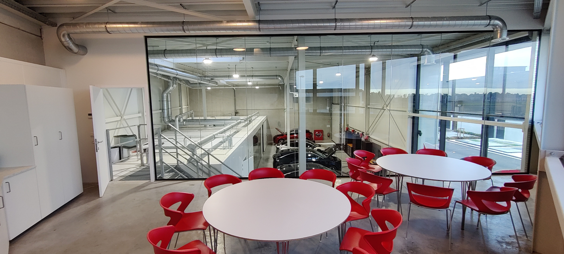 Interior of the Nissan Academy in Kortenberg